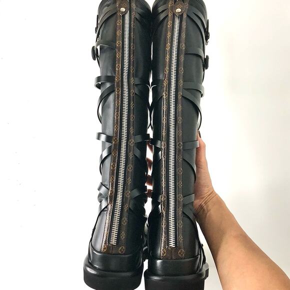 NIB Louis Vuitton Fornasetti A/W 2021 Runway LV Monogram Knee High Boots 37 - Picture 6 of 13